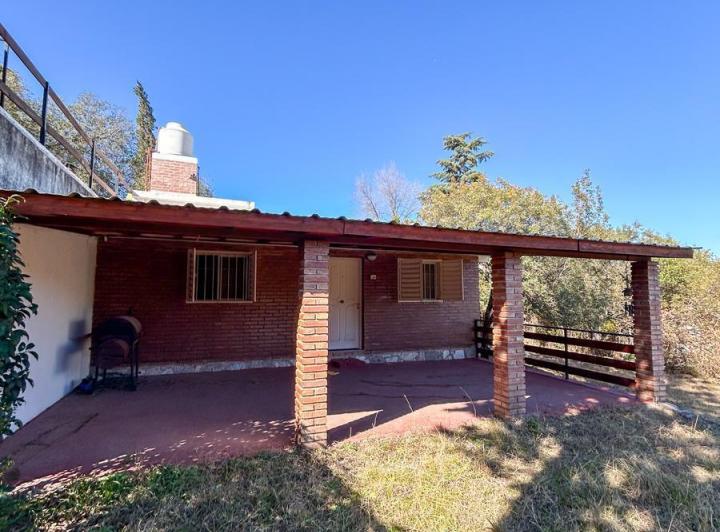 Casa · 600m² · 2 Dormitorios