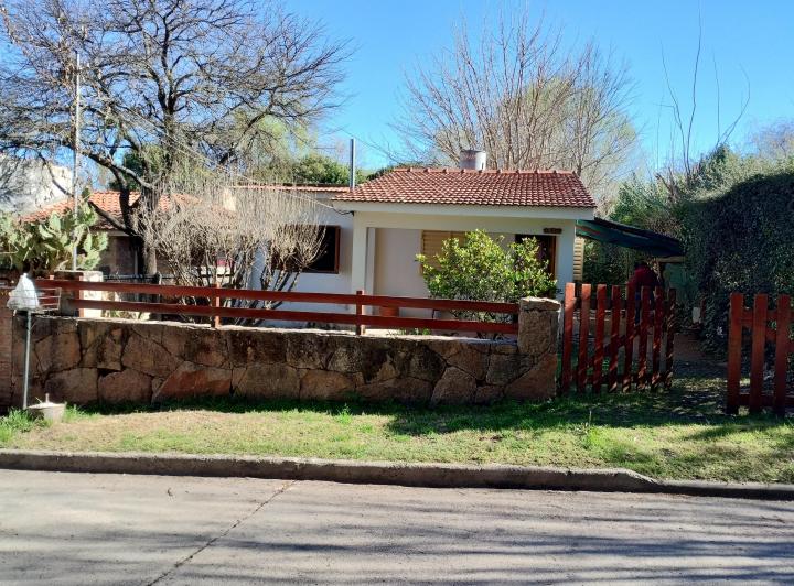 Casa · 85m² · 3 Ambientes · 1 Cochera