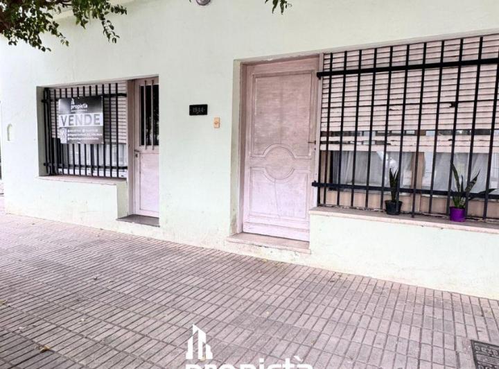 Casa · 195m² · 6 Ambientes · 1 Cochera