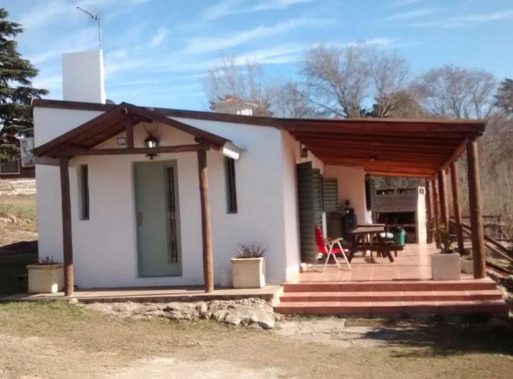 Casa · 230m² · 2 Dormitorios