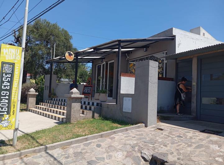Casa · 130m² · 2 Dormitorios