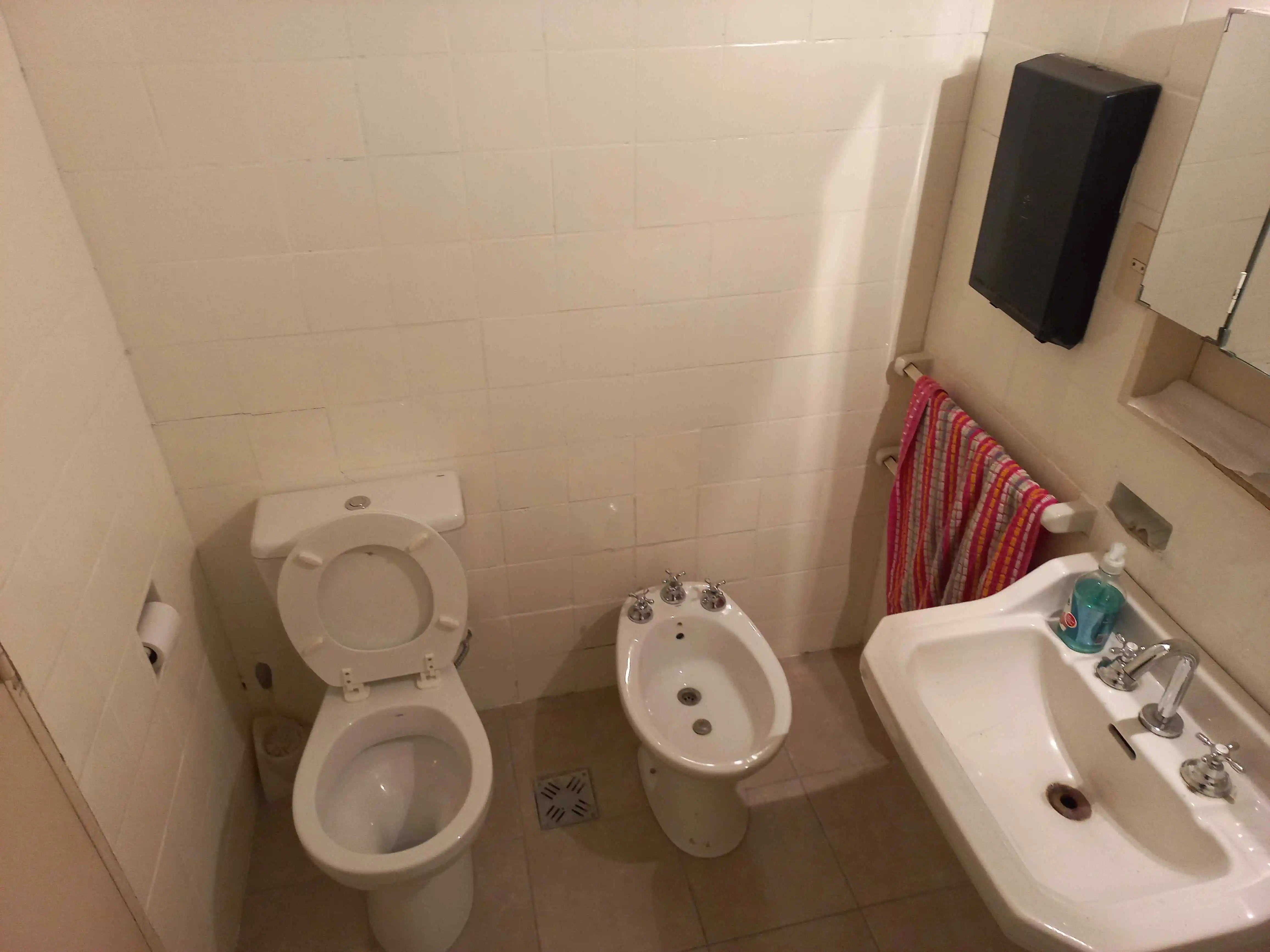 Oficina en planta baja en Venta