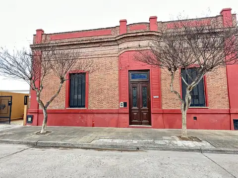 Casa en Venta en Roque Perez, Partido de Roque Pérez