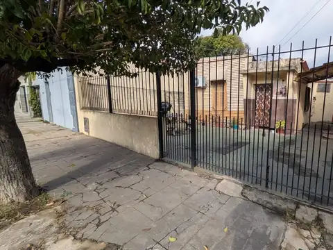 Casa en Venta en Lanus Este, Lanus