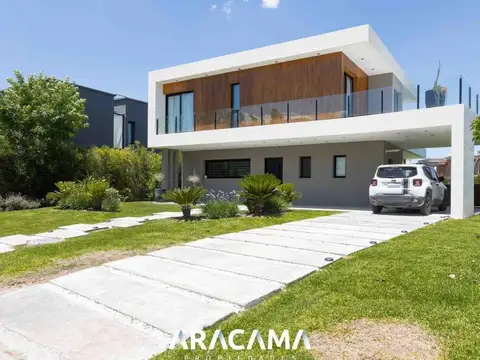 Casa en Venta en Countries y Barrios Cerrados en Ezeiza, Partido de Ezeiza