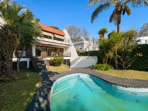 Casa en Venta en Vicente Lopez Vias / Rio, Vicente Lopez