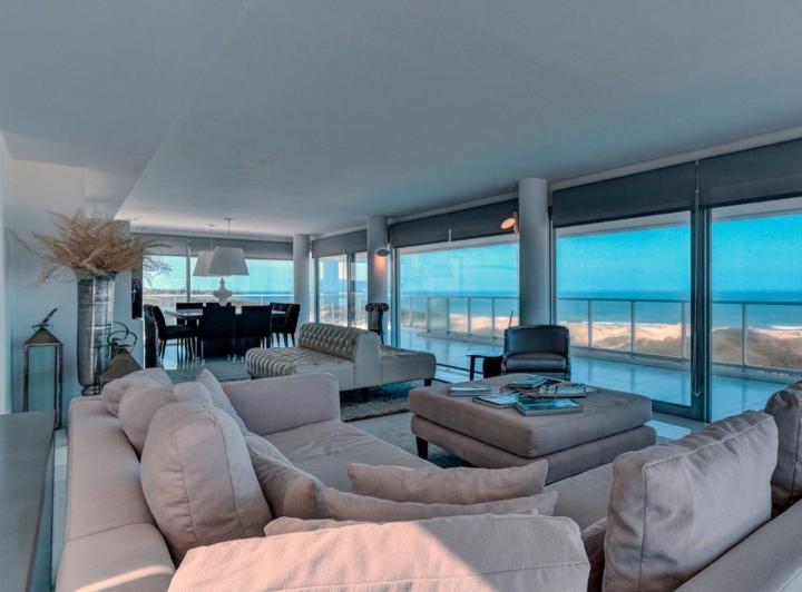 Departamento · 282m² · 5 Ambientes · 1 Cochera