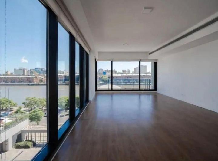 Departamento · 230m² · 4 Ambientes · 1 Cochera