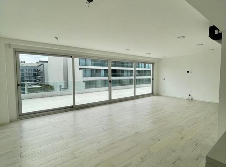 Departamento · 150m² · 4 Ambientes · 1 Cochera