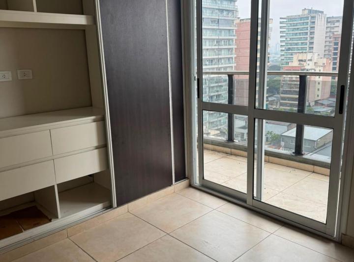 Departamento · 200m² · 4 Ambientes · 1 Cochera