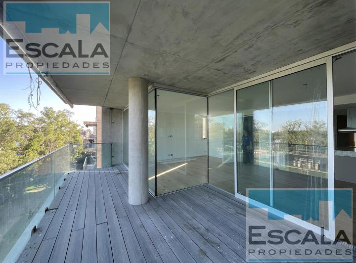 Departamento · 130m² · 4 Ambientes · 1 Cochera