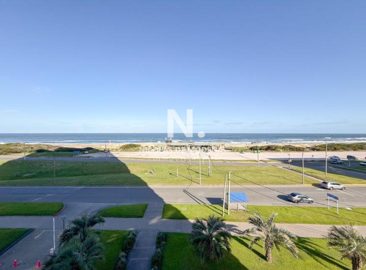 Departamento · 180m² · 3 Ambientes · 1 Cochera