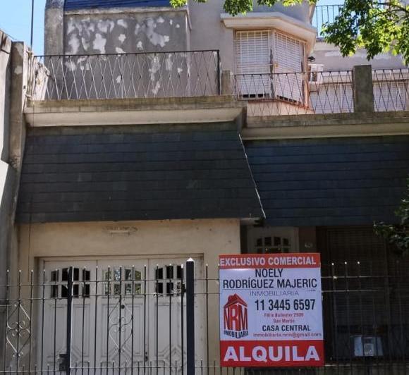 Casa · 200m² · 5 Ambientes · 1 Cochera
