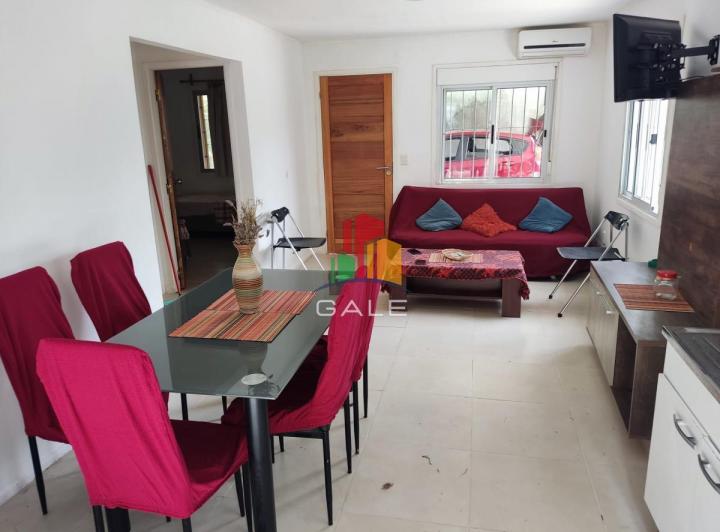 Casa · 300m² · 3 Ambientes · 1 Cochera