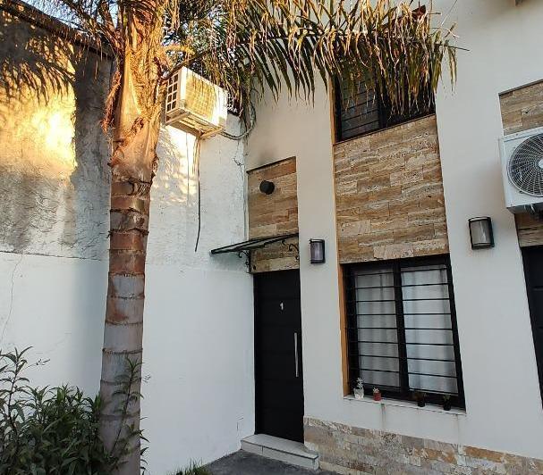 Casa · 65m² · 3 Ambientes · 1 Cochera