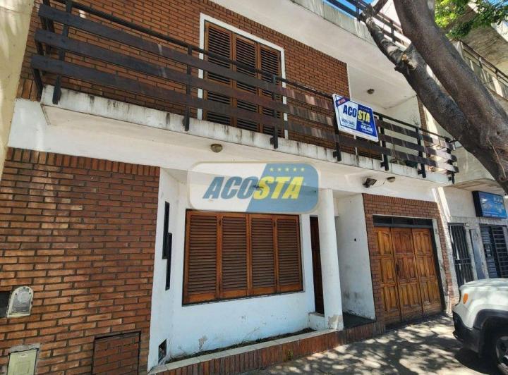 Casa · 159m² · 4 Ambientes · 1 Cochera