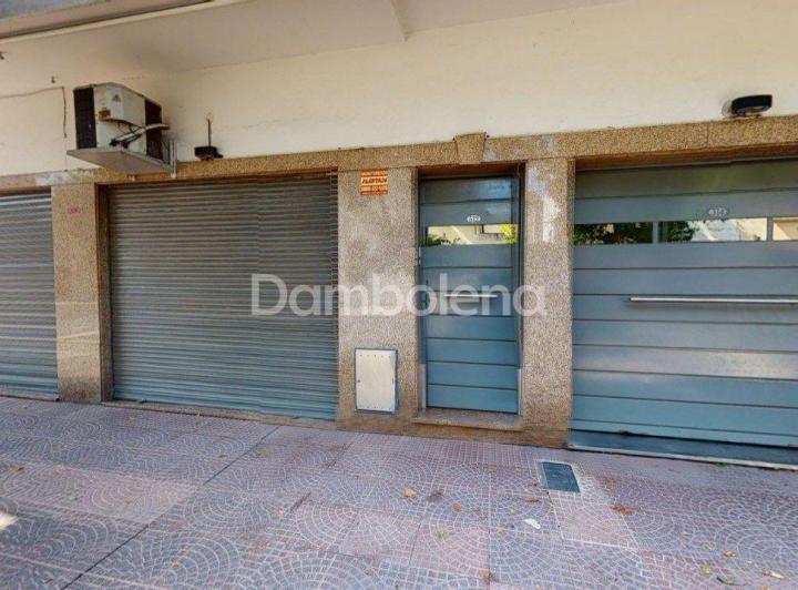 Casa · 370m² · 4 Ambientes · 2 Cocheras