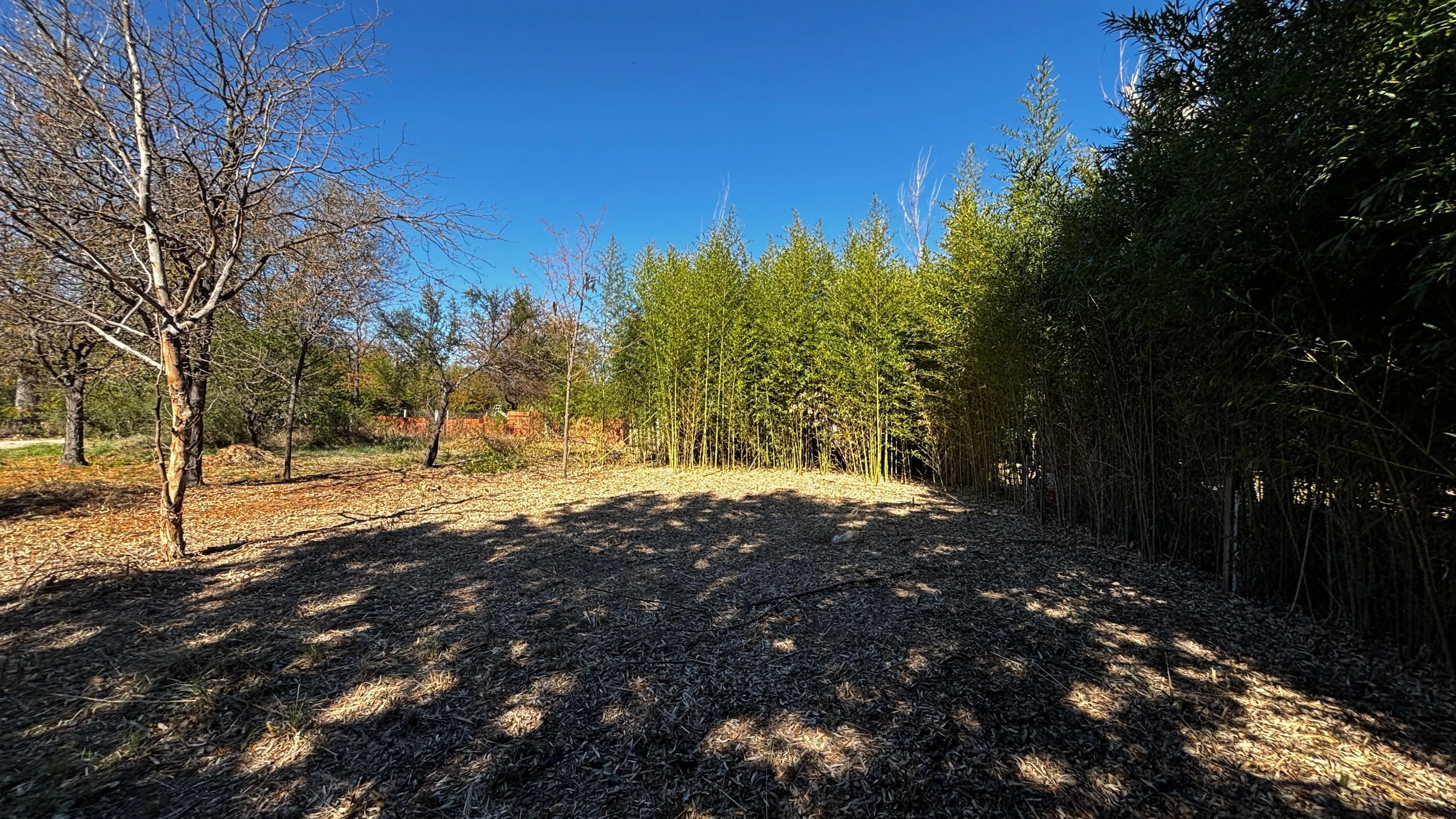 VENTA DE TERRENO DE 835 M2 EN BARRIO VILLA LUJAN - MINA CLAVERO