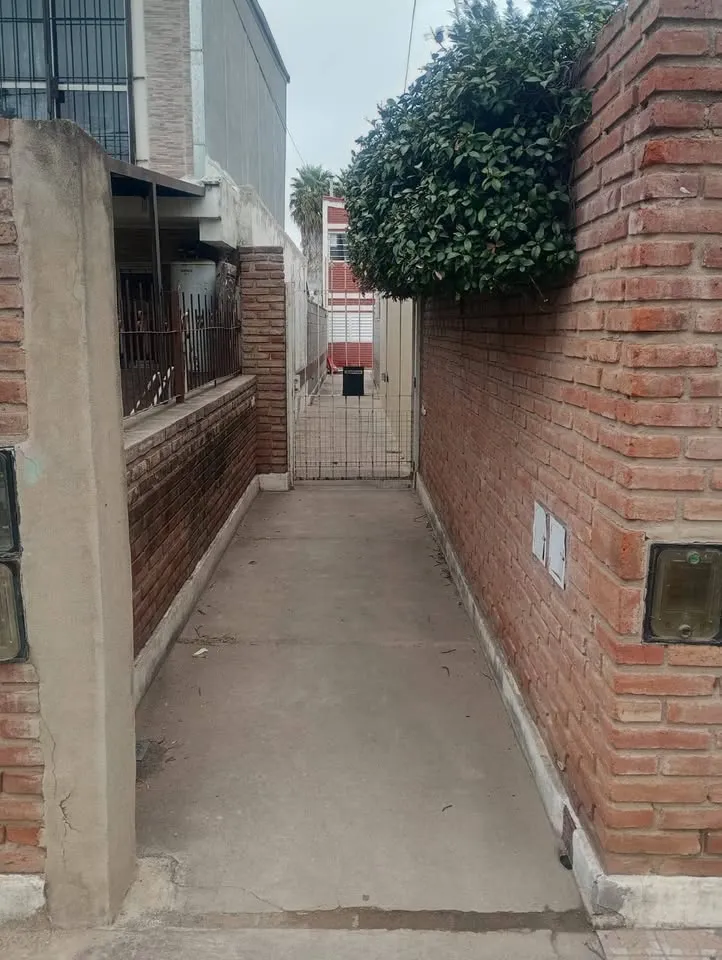 ALQUILER 2 DPTOS EN PLANTA ALTA Bº MARQUEZ DE SOBREMONTE