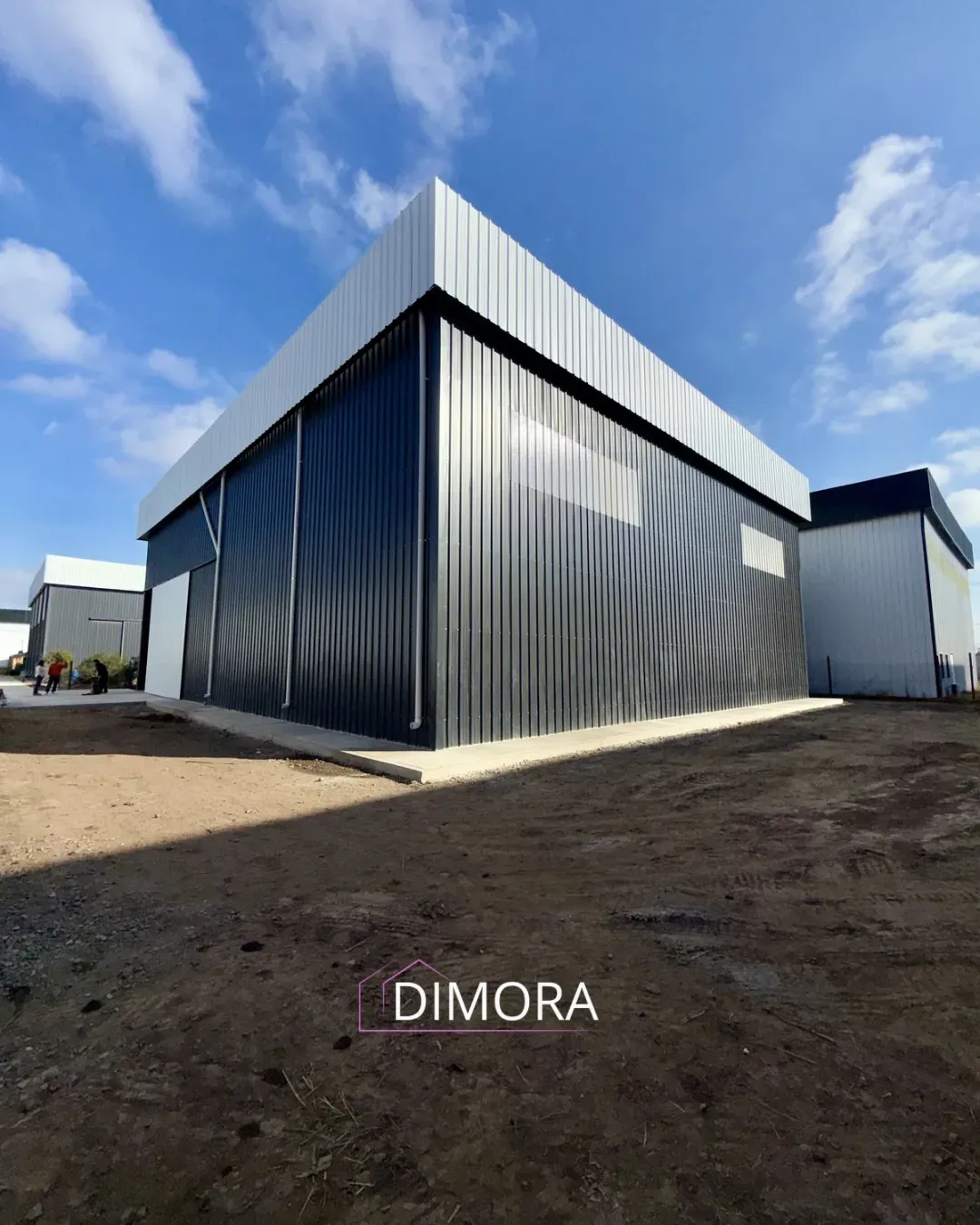 Instalá tu Empresa en Polo 52 | ALQUILER: Nave Industrial - 480 m²- 2 baños- cocina- luz Trifásica y patio de Maniobras... y ¡mas!