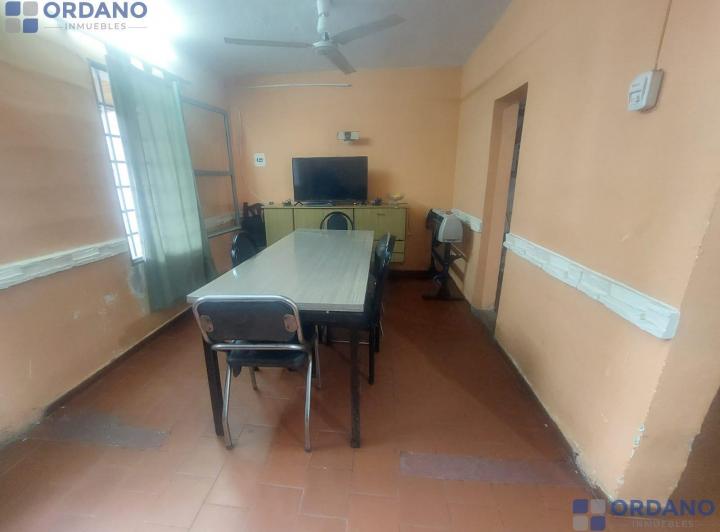 Casa · 70m² · 4 Ambientes · 1 Cochera