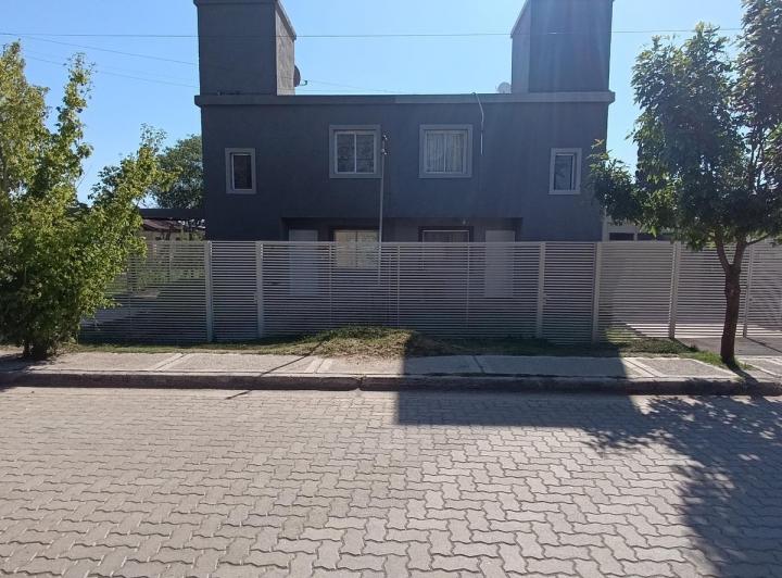 Casa · 65m² · 3 Ambientes · 1 Cochera