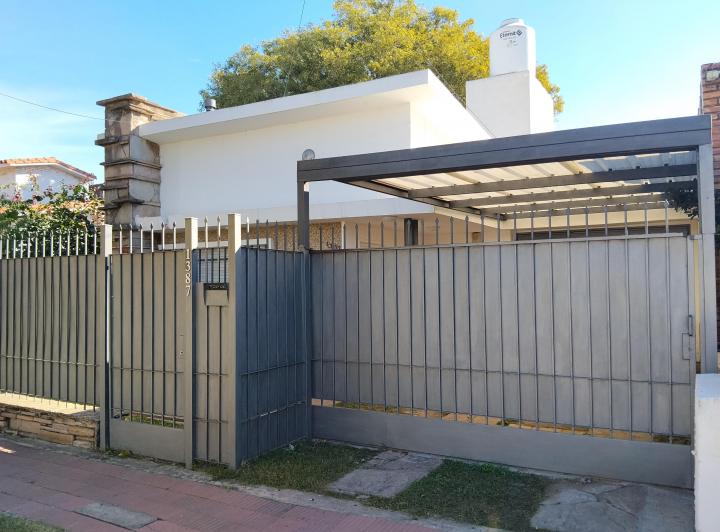 Casa · 170m² · 7 Ambientes · 1 Cochera