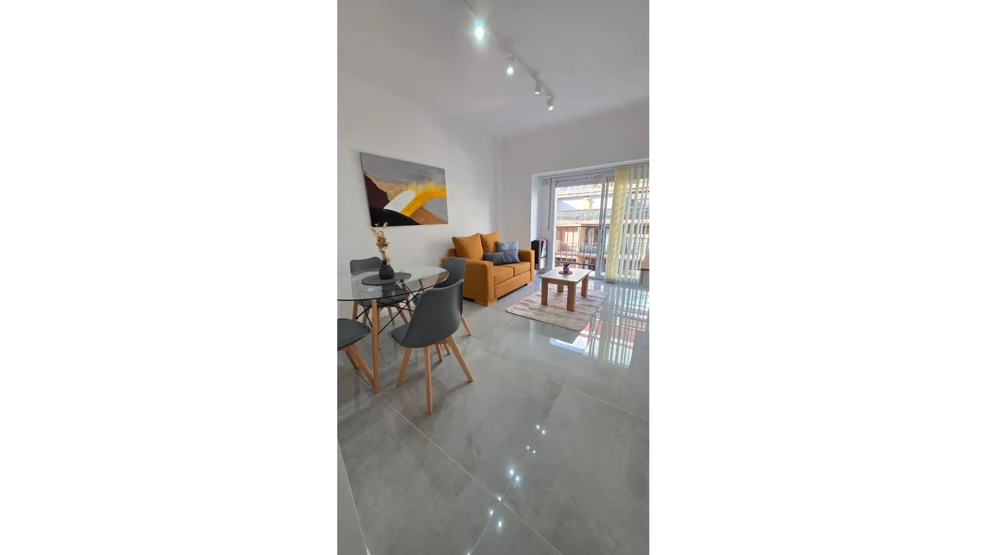 VENTA DEPARTAMENTO 2 AMB A LA CALLE