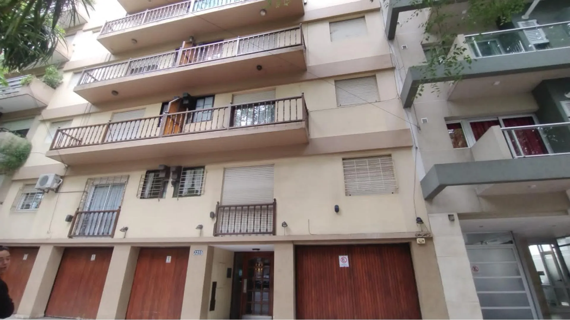 Venta departamento 1 ambiente amplio con patio