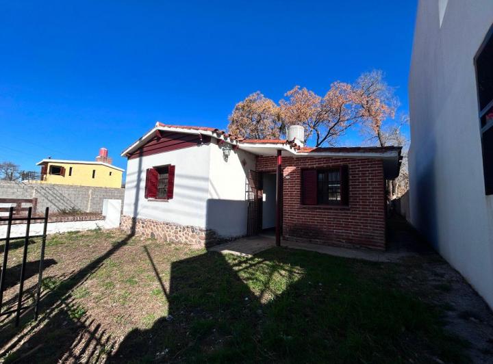 Casa · 68m² · 4 Ambientes · 1 Cochera