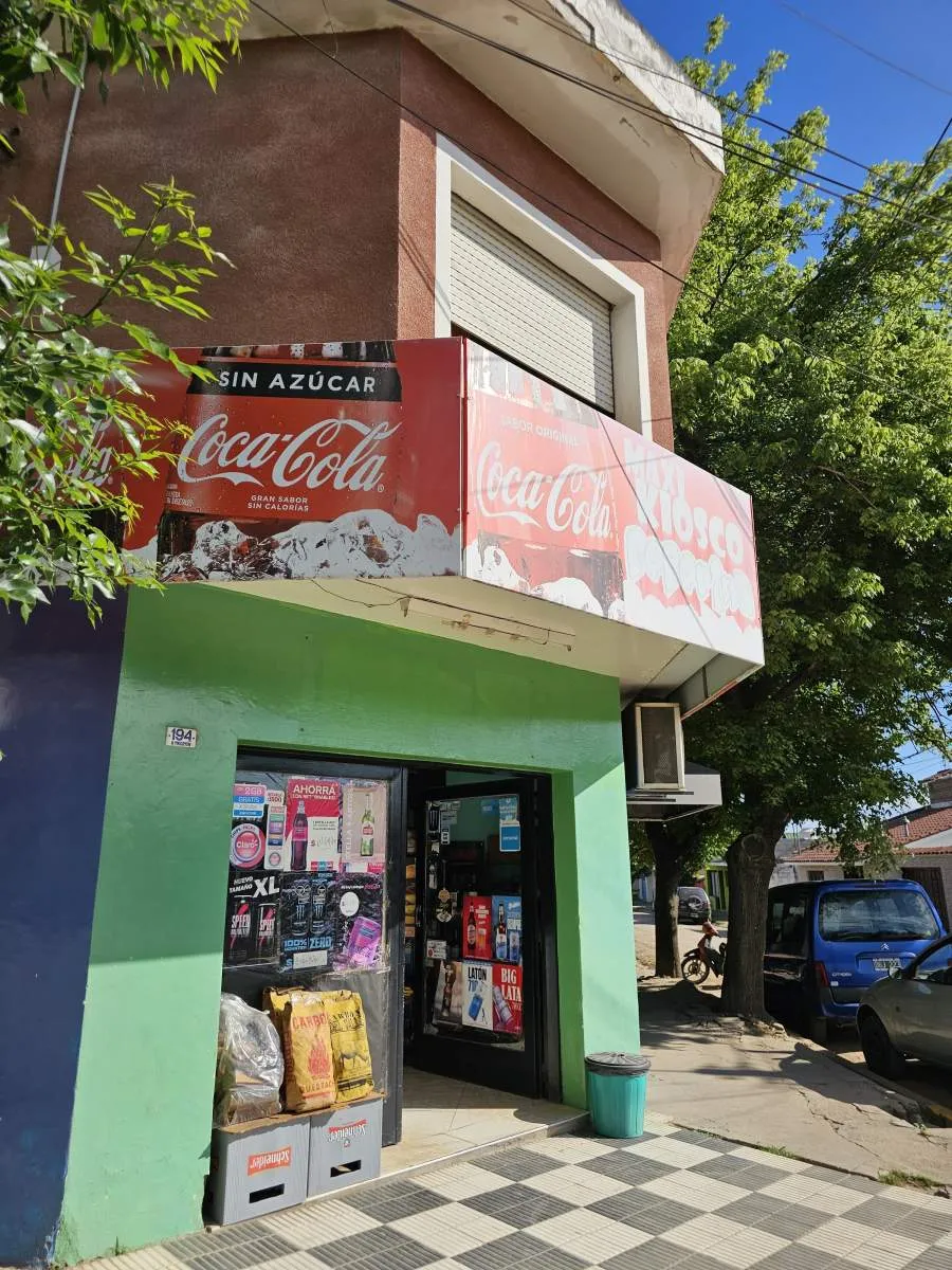 Locales y casa oportunidad de Inversión en Santa Rosa de Calamuchita