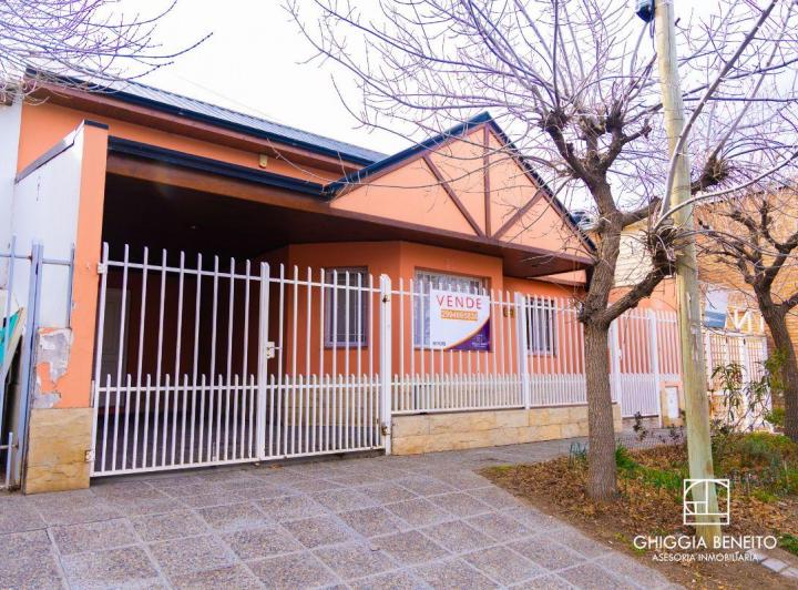 Casa · 154m² · 1 Ambiente · 1 Cochera