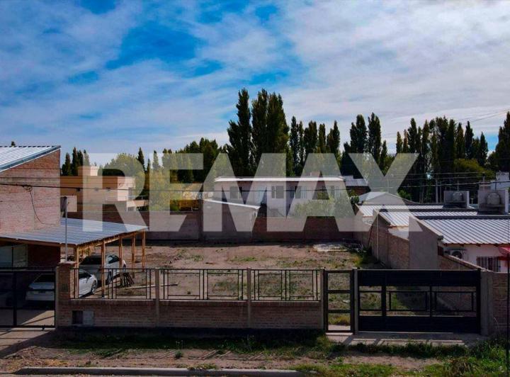 Terreno · 439m²
