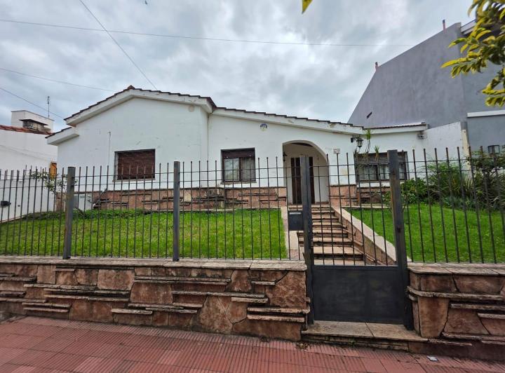 Casa · 400m² · 9 Ambientes