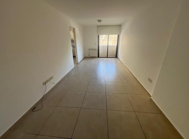 Departamento · 70m² · 4 Ambientes · 1 Cochera