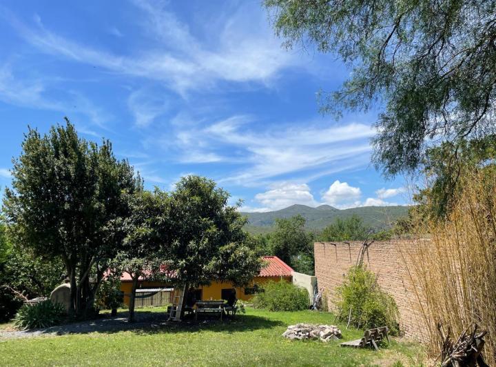 Casa · 180m² · 5 Ambientes · 1 Cochera