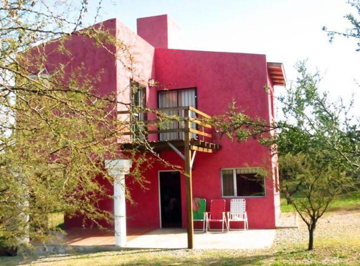 Casa · 100m² · 5 Ambientes · 4 Cocheras