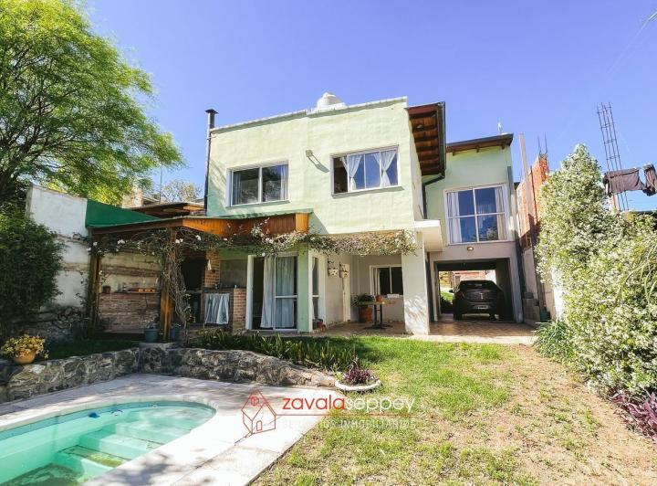 Casa · 90m² · 2 Dormitorios · 1 Cochera