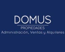 Casa · 620m² · 5 Ambientes · 4 Cocheras