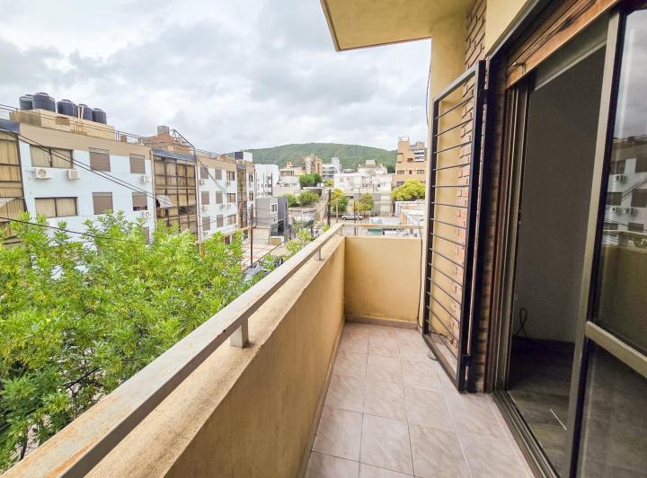 Departamento · 60m² · 5 Ambientes · 1 Cochera