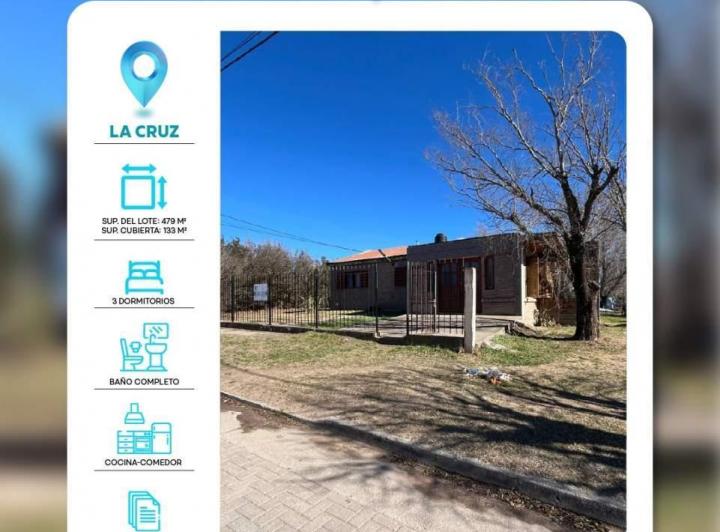 Casa · 133m² · 8 Ambientes · 1 Cochera