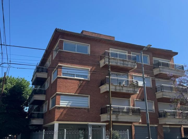 Departamento · 260m² · 4 Ambientes · 2 Cocheras