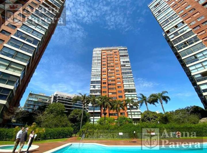 Departamento · 148m² · 4 Ambientes · 1 Cochera