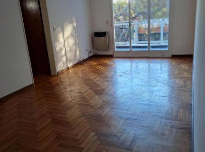 Departamento · 80m² · 4 Ambientes · 1 Cochera