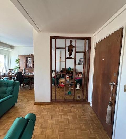 Departamento · 128m² · 5 Ambientes · 1 Cochera