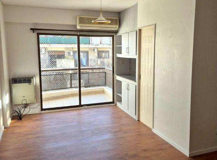 Departamento · 40m² · 2 Ambientes · 1 Cochera