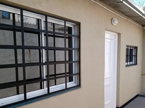 Departamento en Alquiler en Ministro Rivadavia, Partido de Almirante Brown