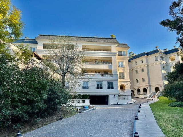Departamento · 154m² · 5 Ambientes · 1 Cochera