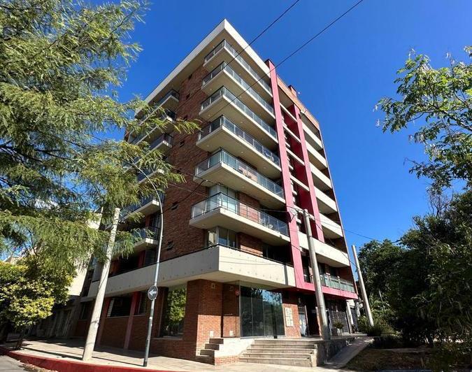 Departamento · 40m² · 2 Ambientes · 1 Cochera
