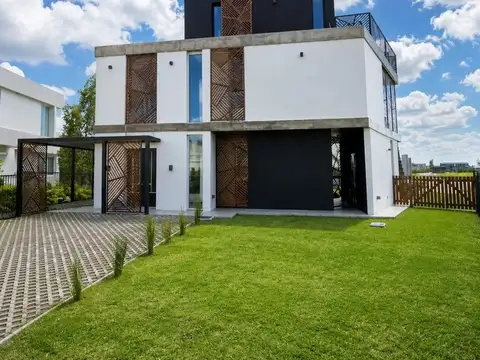 Casa en Venta en Countries y Barrios Cerrados en Escobar, Partido de Escobar